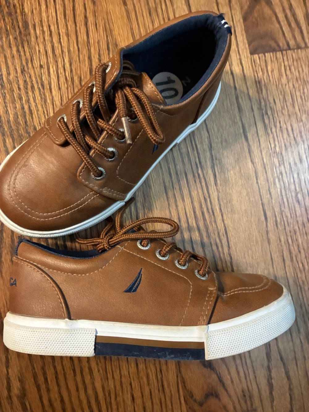 Nautica Size 10 Brown and Navy Boys Dress Sneakers